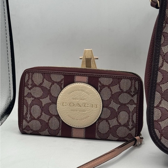 Coach Dempsey  Crossbody Bag, Medium Wine - Signature Jacquard/ With Wallet - Picture 3 of 15